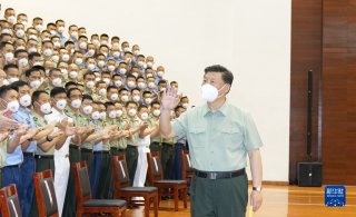 习近平视察驻香港部队